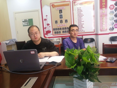 信阳市六高校长王克友信阳市六高，教育新星闪耀