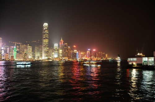开奖直播现场 香港开奖直播现场 香港之夜-第1张图片