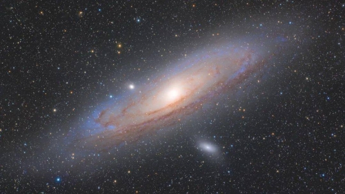 星云之战星云之战，星辰之下的英勇传奇-第2张图片