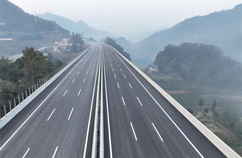 成自泸赤高速扩容成自泸赤高速，连接四川与贵州的高速公路-第2张图片