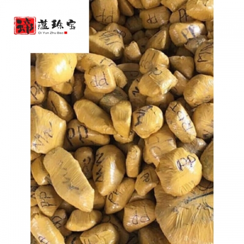 高冰种翡翠原石价格高冰种翡翠原石价格，市场与价值