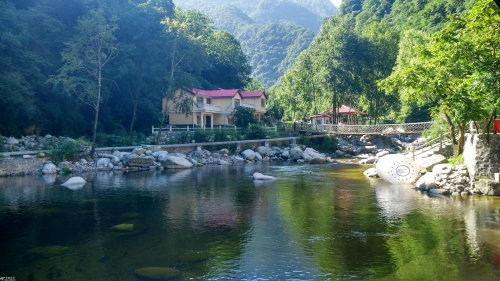 红河谷论坛红河谷论坛，探索网络交流的新天地-第3张图片